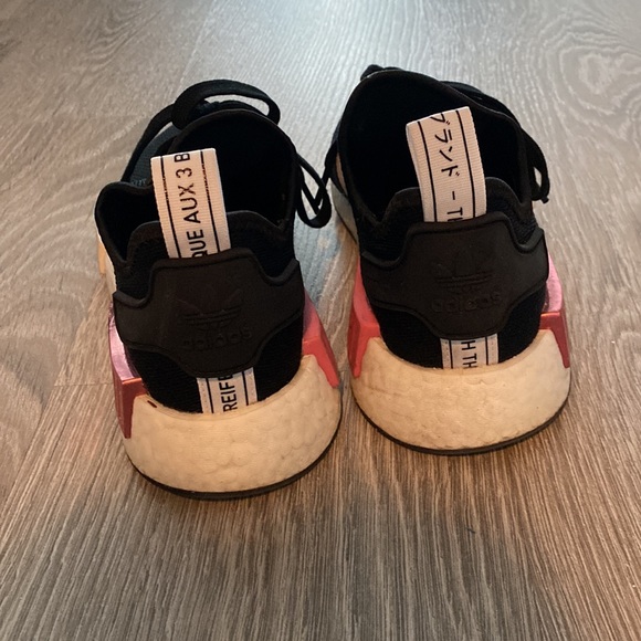 Adidas NMD_R1 Women's Sneakers - Picture 4 of 5
